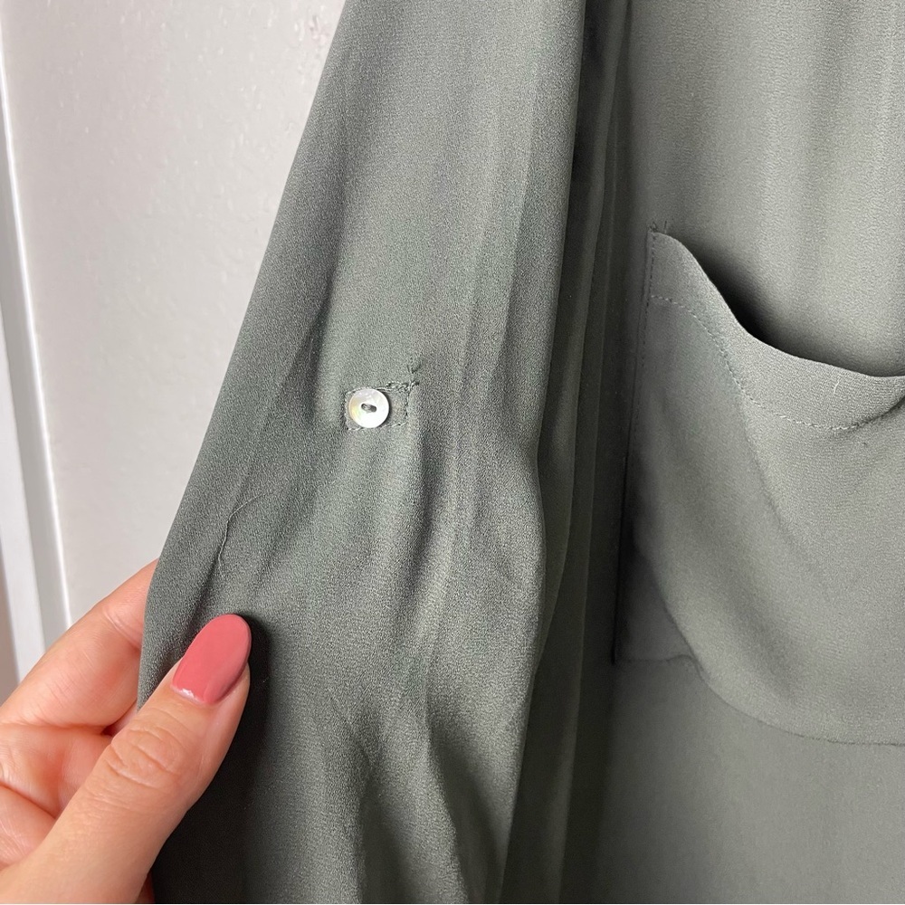 H&M Olive Green/ Charcoal Gray Women's Chiffon Button Down Blouse Size 12 - Picture 5 of 9